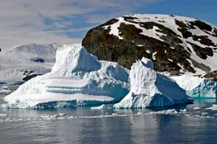 Half Moon Island